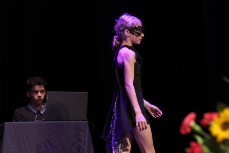 ZLATE PETICE 99z15 FOTO LJUBO VUKELIČ